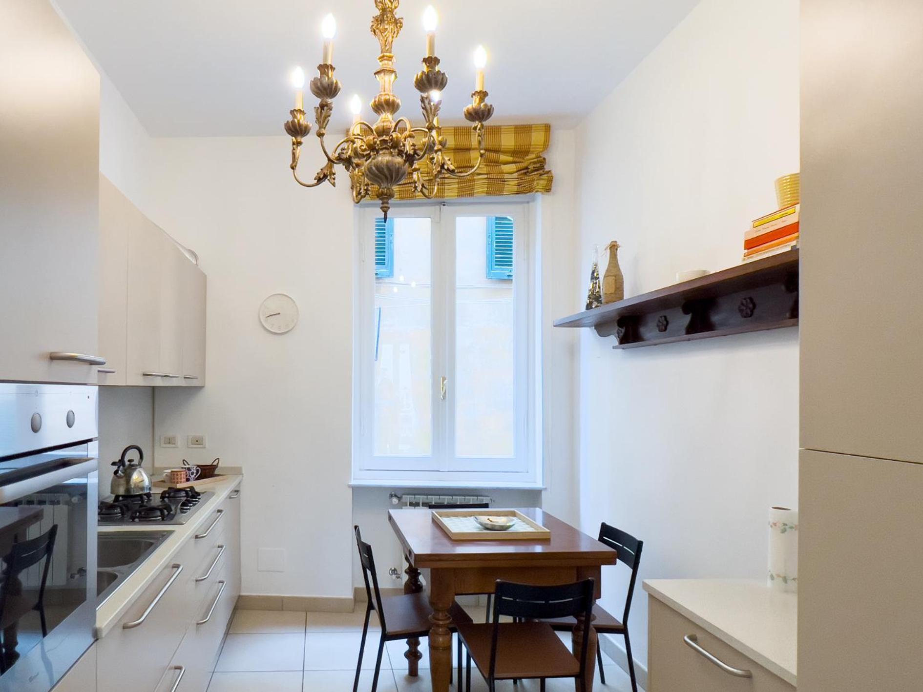 Queen Elena Luxury Apartment