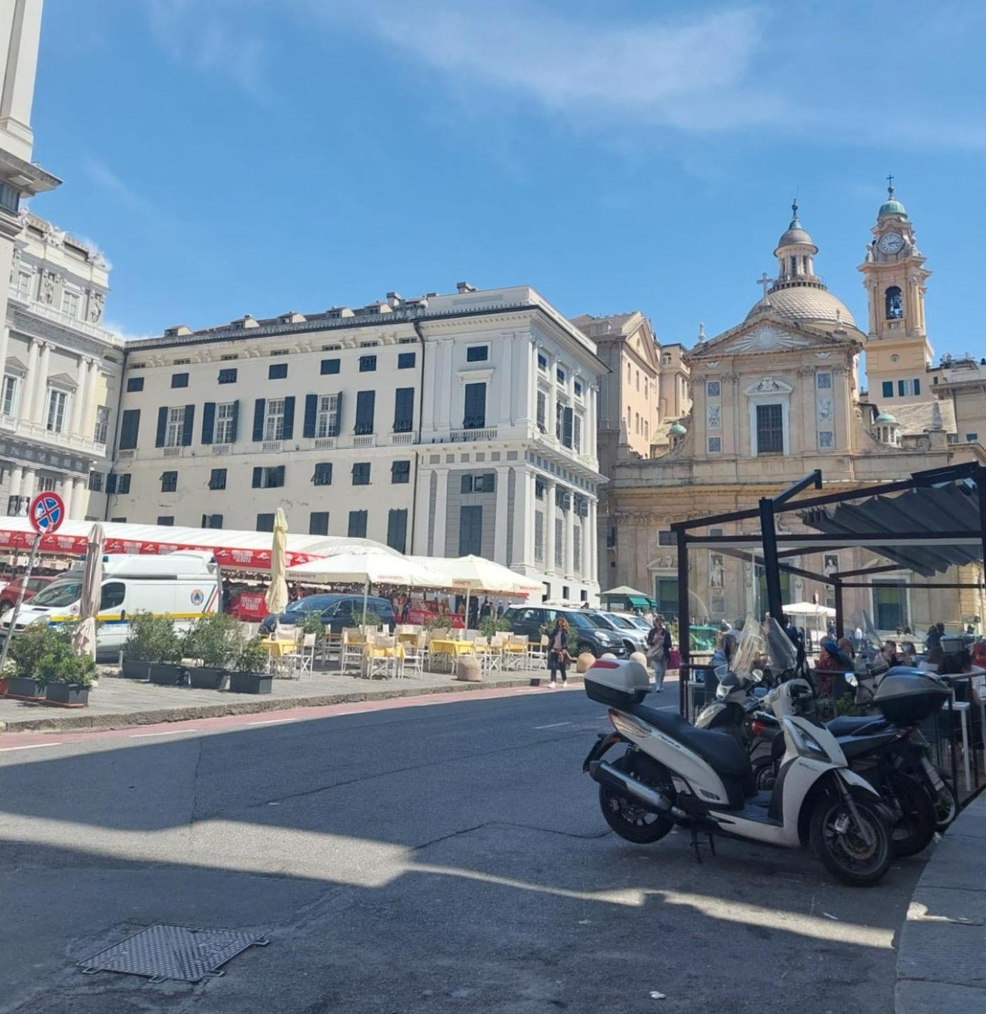 Apartment Queen Elena Luxury Genua